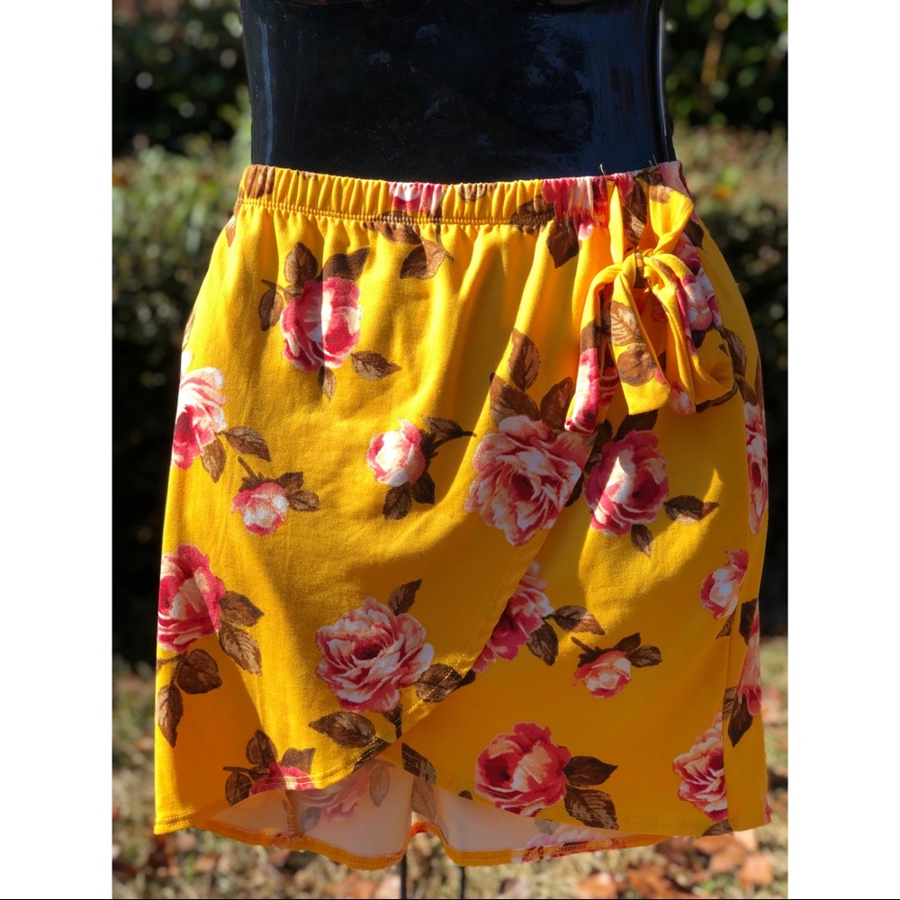 SOLD Floral Tulip Style Skirt
